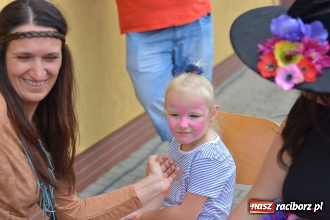 Zdjęcie w galerii na portalu naszraciborz.pl: Familiada i inne atrakcje na festynie rodzinnym w Krzyżanowicach wiadomości z regionu