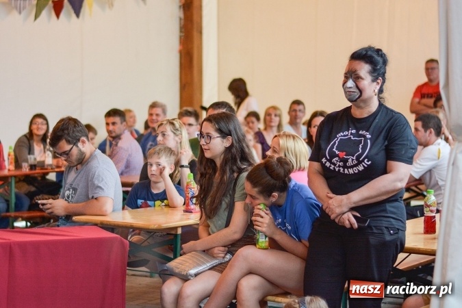 Zdjęcie w galerii na portalu naszraciborz.pl: Familiada i inne atrakcje na festynie rodzinnym w Krzyżanowicach wiadomości z regionu