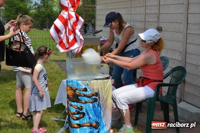Zdjęcie w galerii na portalu naszraciborz.pl: Rodzinny piknik na siedemdziesięciolecie Przedszkola w Rudach wiadomości z regionu