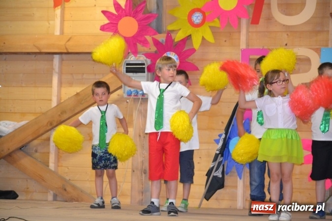 Zdjęcie w galerii na portalu naszraciborz.pl: Rodzinny piknik na siedemdziesięciolecie Przedszkola w Rudach wiadomości z regionu
