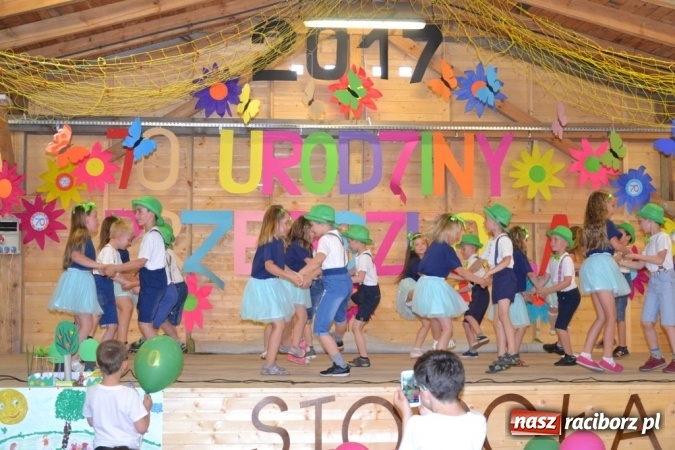 Zdjęcie w galerii na portalu naszraciborz.pl: Rodzinny piknik na siedemdziesięciolecie Przedszkola w Rudach wiadomości z regionu