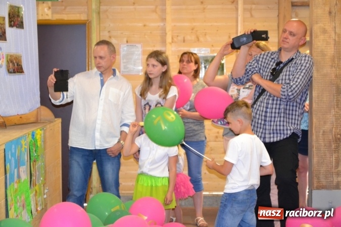 Zdjęcie w galerii na portalu naszraciborz.pl: Rodzinny piknik na siedemdziesięciolecie Przedszkola w Rudach wiadomości z regionu
