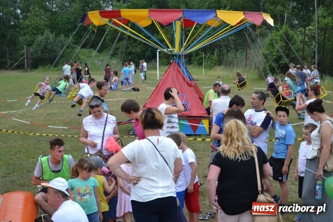 Zdjęcie w galerii na portalu naszraciborz.pl: Rodzinny piknik na siedemdziesięciolecie Przedszkola w Rudach wiadomości z regionu