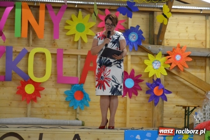 Zdjęcie w galerii na portalu naszraciborz.pl: Rodzinny piknik na siedemdziesięciolecie Przedszkola w Rudach wiadomości z regionu