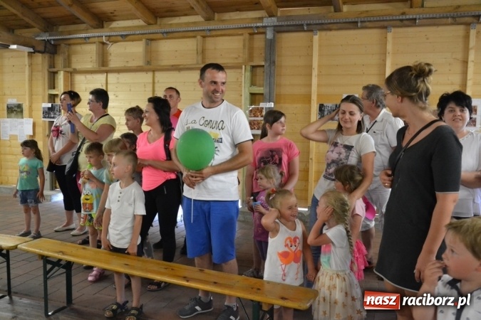 Zdjęcie w galerii na portalu naszraciborz.pl: Rodzinny piknik na siedemdziesięciolecie Przedszkola w Rudach wiadomości z regionu