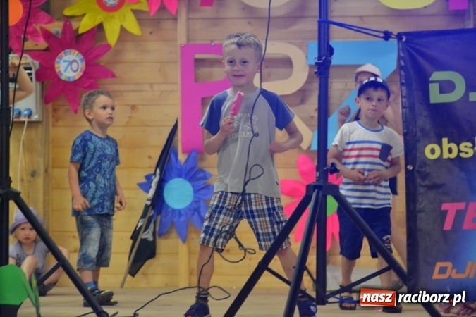 Zdjęcie w galerii na portalu naszraciborz.pl: Rodzinny piknik na siedemdziesięciolecie Przedszkola w Rudach wiadomości z regionu