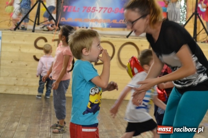 Zdjęcie w galerii na portalu naszraciborz.pl: Rodzinny piknik na siedemdziesięciolecie Przedszkola w Rudach wiadomości z regionu