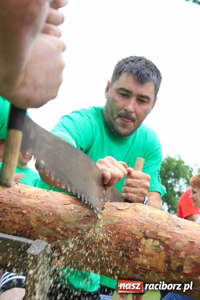 Zdjęcie w galerii na portalu naszraciborz.pl: Burzowy turniej sołectw w Łańcach. Zwyciężyła drużyna z Pogrzebienia!  wiadomości z regionu