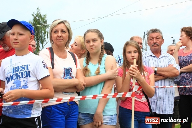 Zdjęcie w galerii na portalu naszraciborz.pl: Burzowy turniej sołectw w Łańcach. Zwyciężyła drużyna z Pogrzebienia!  wiadomości z regionu