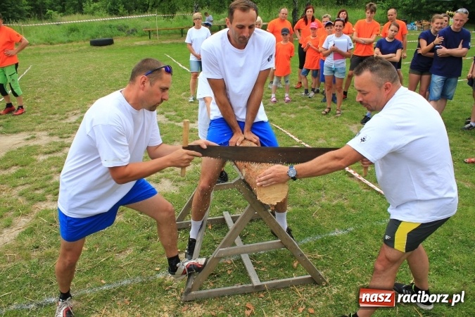 Zdjęcie w galerii na portalu naszraciborz.pl: Burzowy turniej sołectw w Łańcach. Zwyciężyła drużyna z Pogrzebienia!  wiadomości z regionu
