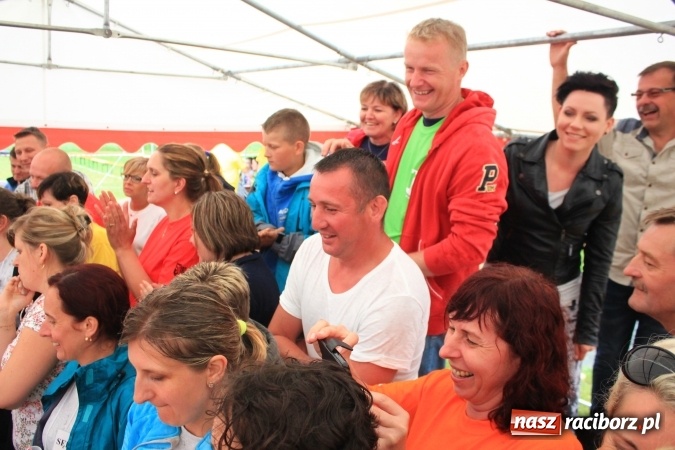 Zdjęcie w galerii na portalu naszraciborz.pl: Burzowy turniej sołectw w Łańcach. Zwyciężyła drużyna z Pogrzebienia!  wiadomości z regionu