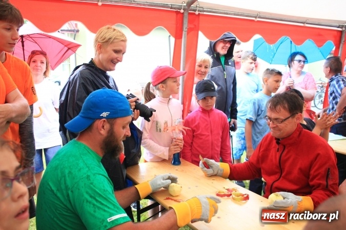 Zdjęcie w galerii na portalu naszraciborz.pl: Burzowy turniej sołectw w Łańcach. Zwyciężyła drużyna z Pogrzebienia!  wiadomości z regionu