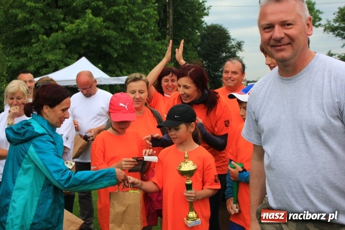Zdjęcie w galerii na portalu naszraciborz.pl: Burzowy turniej sołectw w Łańcach. Zwyciężyła drużyna z Pogrzebienia!  wiadomości z regionu