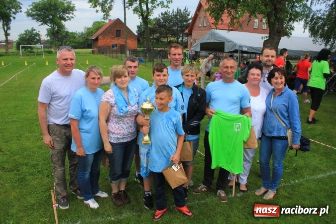 Zdjęcie w galerii na portalu naszraciborz.pl: Burzowy turniej sołectw w Łańcach. Zwyciężyła drużyna z Pogrzebienia!  wiadomości z regionu