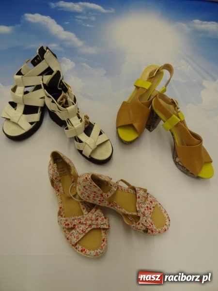 Zdjęcie w galerii na portalu naszraciborz.pl: ... bo lato już jest w RABANIE. NOWY TOWAR LETNI od poniedziałku 5 czerwca wiadomości z regionu