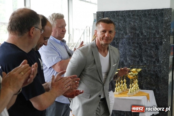 Zdjęcie w galerii na portalu naszraciborz.pl: Pływanie. 15 lat partnerstwa na pływalni ZSOMS wiadomości z regionu