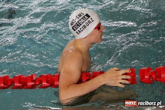 Zdjęcie w galerii na portalu naszraciborz.pl: Pływanie. 15 lat partnerstwa na pływalni ZSOMS wiadomości z regionu
