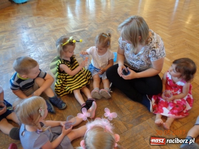 Zdjęcie w galerii na portalu naszraciborz.pl: Fiku-miku ma już wakacje wiadomości z regionu