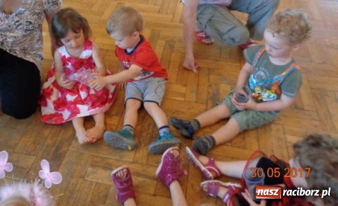 Zdjęcie w galerii na portalu naszraciborz.pl: Fiku-miku ma już wakacje wiadomości z regionu