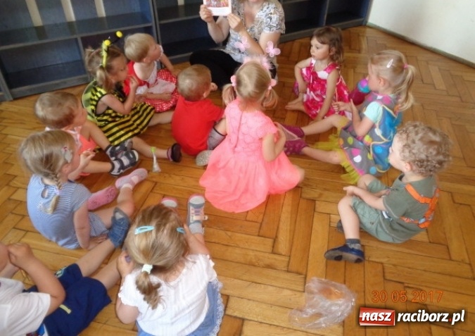 Zdjęcie w galerii na portalu naszraciborz.pl: Fiku-miku ma już wakacje wiadomości z regionu