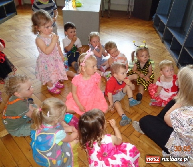 Zdjęcie w galerii na portalu naszraciborz.pl: Fiku-miku ma już wakacje wiadomości z regionu