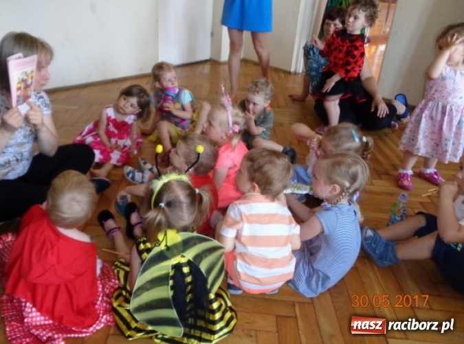 Zdjęcie w galerii na portalu naszraciborz.pl: Fiku-miku ma już wakacje wiadomości z regionu