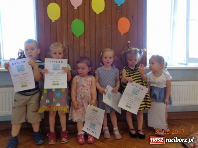 Zdjęcie w galerii na portalu naszraciborz.pl: Fiku-miku ma już wakacje wiadomości z regionu