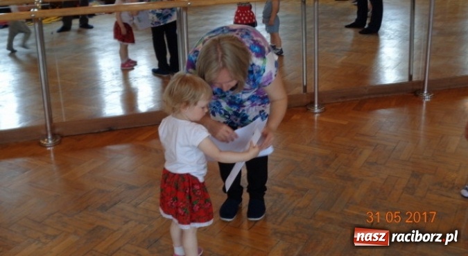 Zdjęcie w galerii na portalu naszraciborz.pl: Fiku-miku ma już wakacje wiadomości z regionu