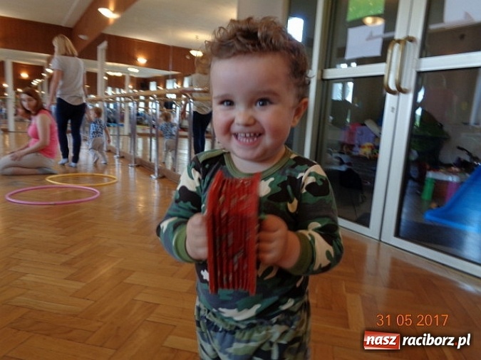 Zdjęcie w galerii na portalu naszraciborz.pl: Fiku-miku ma już wakacje wiadomości z regionu