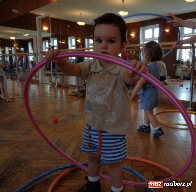Zdjęcie w galerii na portalu naszraciborz.pl: Fiku-miku ma już wakacje wiadomości z regionu