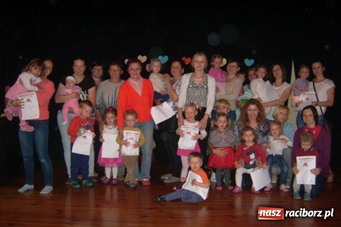 Zdjęcie w galerii na portalu naszraciborz.pl: Fiku-miku ma już wakacje wiadomości z regionu