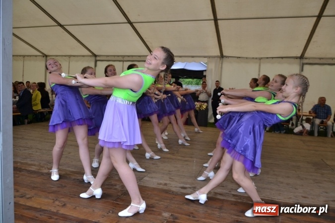 Zdjęcie w galerii na portalu naszraciborz.pl: Orkiestry dęte po raz piąty zagrały w Tworkowie  wiadomości z regionu