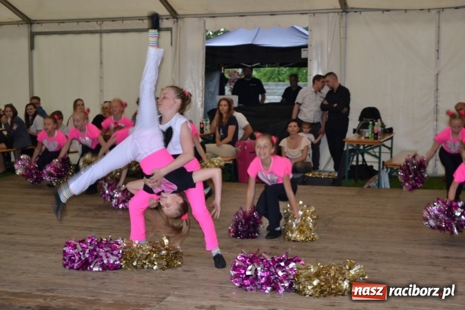 Zdjęcie w galerii na portalu naszraciborz.pl: Orkiestry dęte po raz piąty zagrały w Tworkowie  wiadomości z regionu