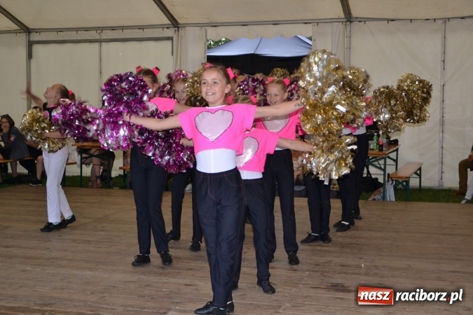 Zdjęcie w galerii na portalu naszraciborz.pl: Orkiestry dęte po raz piąty zagrały w Tworkowie  wiadomości z regionu