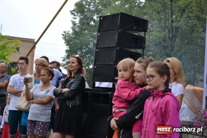 Zdjęcie w galerii na portalu naszraciborz.pl: Orkiestry dęte po raz piąty zagrały w Tworkowie  wiadomości z regionu