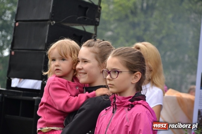 Zdjęcie w galerii na portalu naszraciborz.pl: Orkiestry dęte po raz piąty zagrały w Tworkowie  wiadomości z regionu