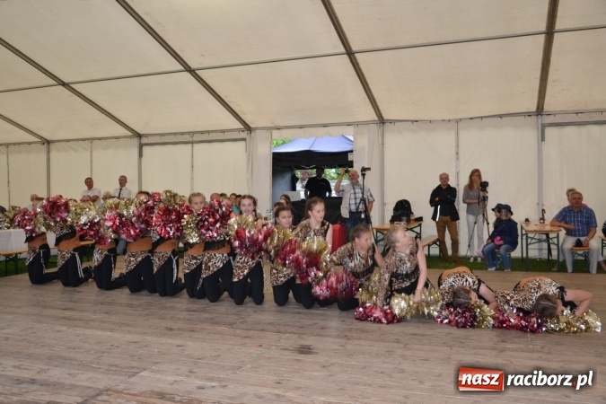 Zdjęcie w galerii na portalu naszraciborz.pl: Orkiestry dęte po raz piąty zagrały w Tworkowie  wiadomości z regionu