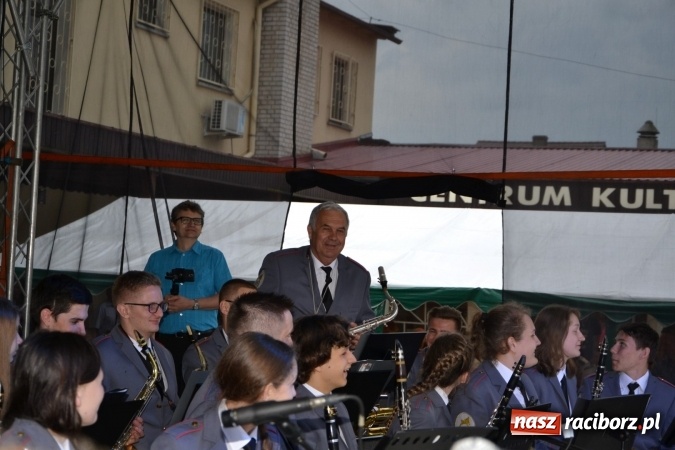 Zdjęcie w galerii na portalu naszraciborz.pl: Orkiestry dęte po raz piąty zagrały w Tworkowie  wiadomości z regionu
