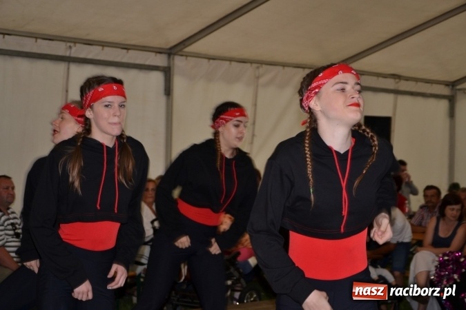 Zdjęcie w galerii na portalu naszraciborz.pl: Orkiestry dęte po raz piąty zagrały w Tworkowie  wiadomości z regionu