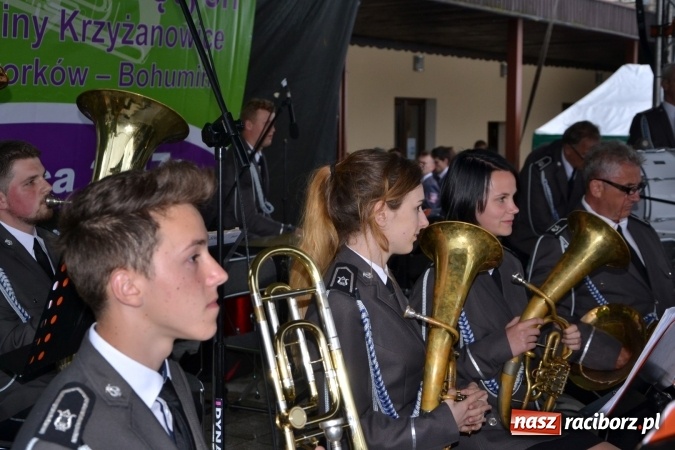 Zdjęcie w galerii na portalu naszraciborz.pl: Orkiestry dęte po raz piąty zagrały w Tworkowie  wiadomości z regionu