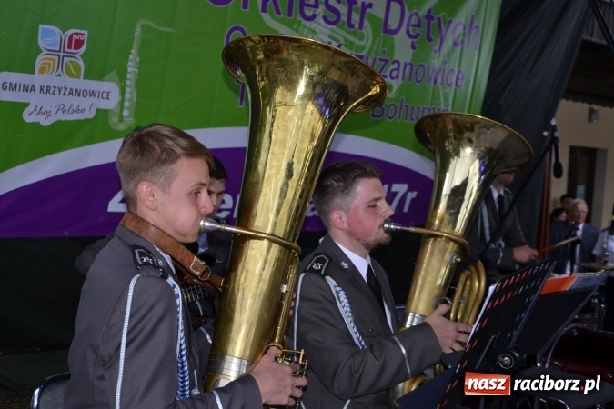 Zdjęcie w galerii na portalu naszraciborz.pl: Orkiestry dęte po raz piąty zagrały w Tworkowie  wiadomości z regionu