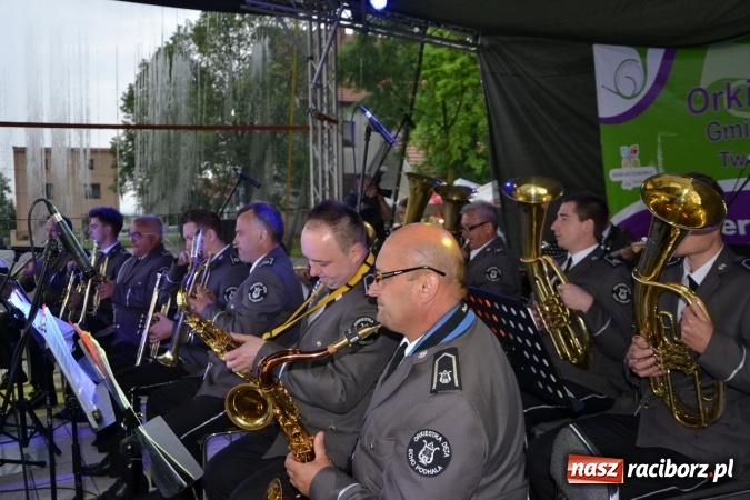 Zdjęcie w galerii na portalu naszraciborz.pl: Orkiestry dęte po raz piąty zagrały w Tworkowie  wiadomości z regionu
