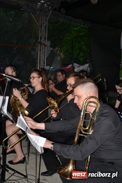 Zdjęcie w galerii na portalu naszraciborz.pl: Orkiestry dęte po raz piąty zagrały w Tworkowie  wiadomości z regionu
