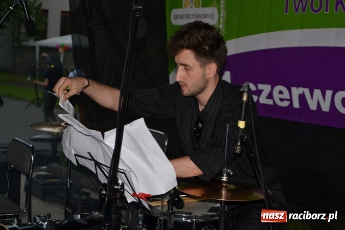 Zdjęcie w galerii na portalu naszraciborz.pl: Orkiestry dęte po raz piąty zagrały w Tworkowie  wiadomości z regionu