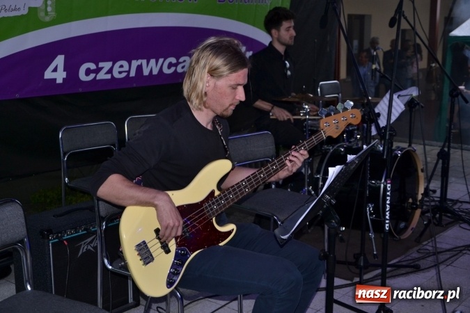 Zdjęcie w galerii na portalu naszraciborz.pl: Orkiestry dęte po raz piąty zagrały w Tworkowie  wiadomości z regionu