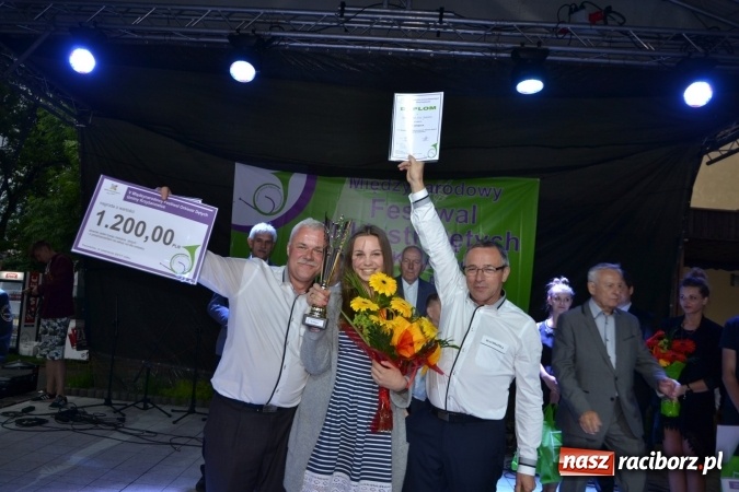 Zdjęcie w galerii na portalu naszraciborz.pl: Orkiestry dęte po raz piąty zagrały w Tworkowie  wiadomości z regionu