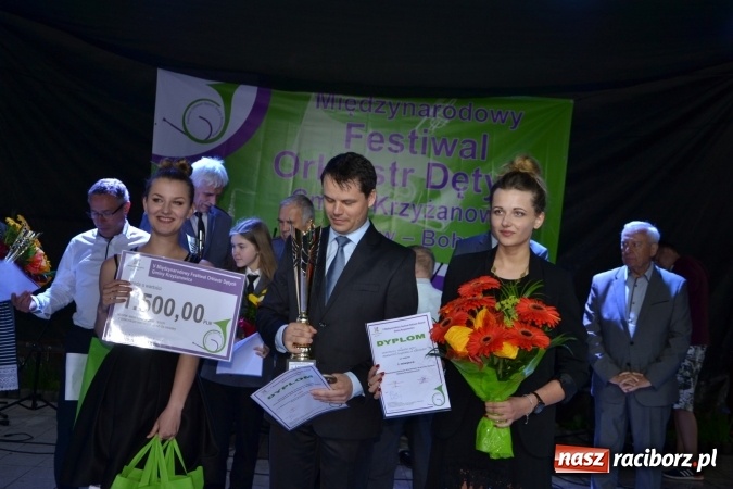 Zdjęcie w galerii na portalu naszraciborz.pl: Orkiestry dęte po raz piąty zagrały w Tworkowie  wiadomości z regionu