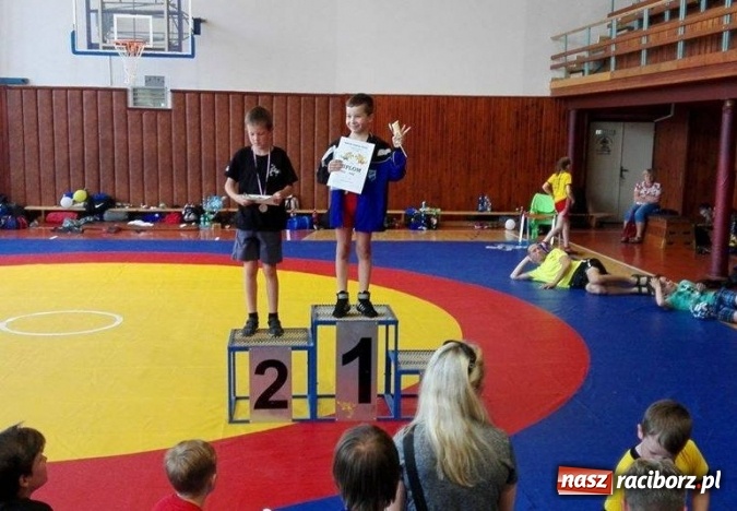 Zdjęcie w galerii na portalu naszraciborz.pl: Udany start zapaśników Unii Racibórz na zawodach w Krnowie wiadomości z regionu