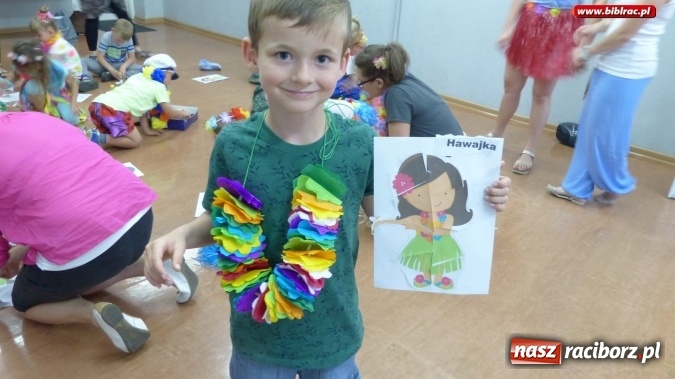 Zdjęcie w galerii na portalu naszraciborz.pl: W bibliotece jak na Hawajach  wiadomości z regionu