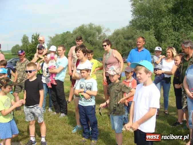 Zdjęcie w galerii na portalu naszraciborz.pl: Festyn wędkarski z okazji Dnia Dziecka wiadomości z regionu